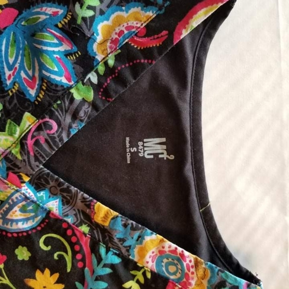 Scrub Top - Picture 4 of 6